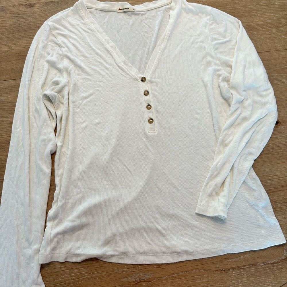 Marine Layer Henley size XL